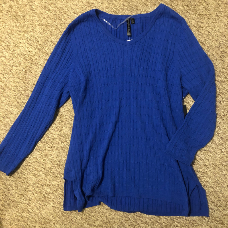 Top - Plus - Blue Sweater
