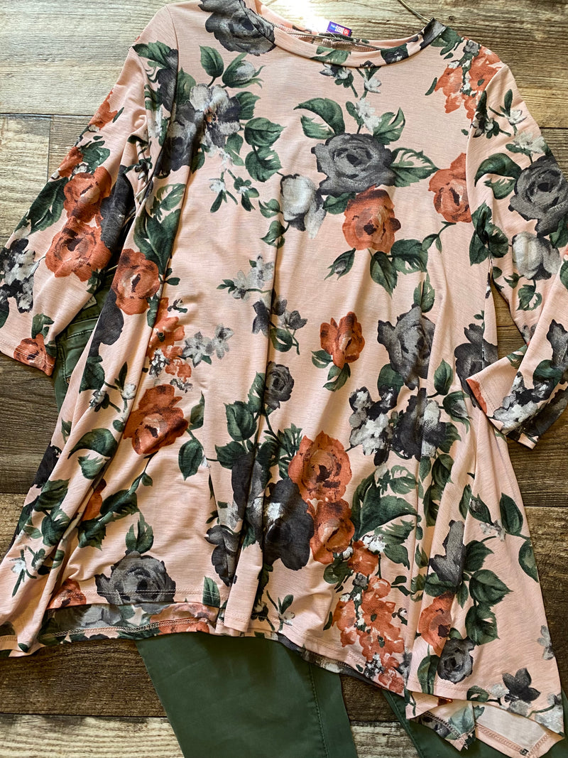Top - Pink Floral Tunic